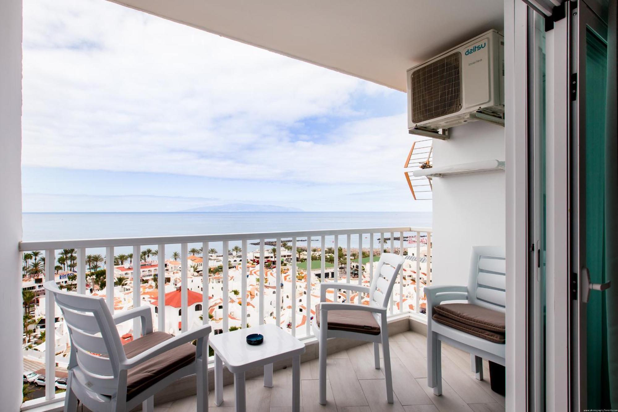 8'th Floor Ocean View In Americas Appartement
